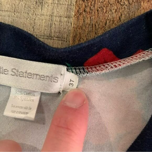 Little statements girls floral romper in blue and red -3T - Picture 2 of 6